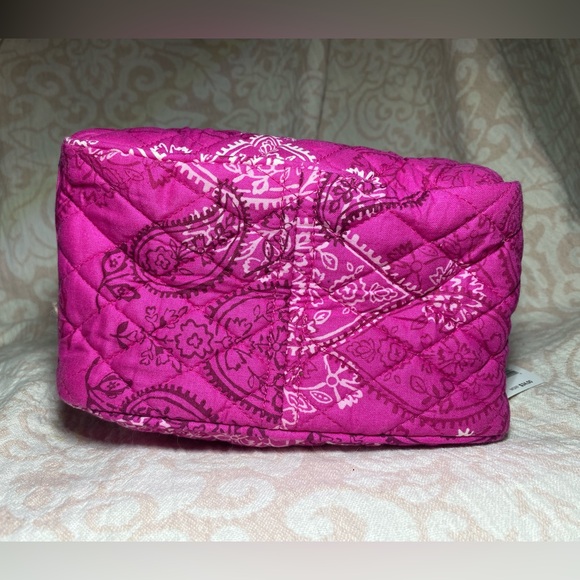 NWT Vera Bradley Stamped Paisley Pink Lunch Bag - Picture 5 of 9
